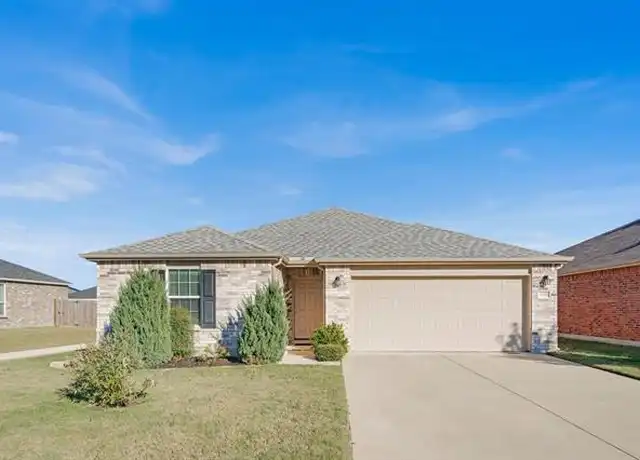 Property at 10008 Pyrite Dr, Fort Worth, TX, 76131, 3 beds, 2 baths, [object Object]