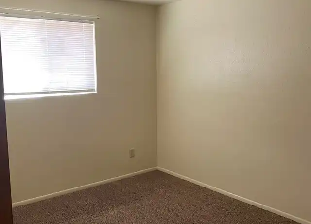 Property at MGS University LLC - 600 W Fresquez Dr, Flagstaff, AZ, 86001, 1 bed, 1 bath, [object Object]