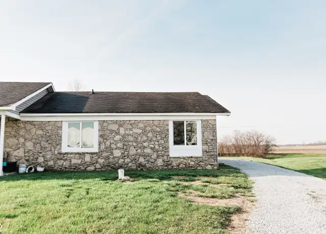 Property at 118 Sanders Ct, Lebanon, IN, 46052, 2 beds, 1 bath, [object Object]