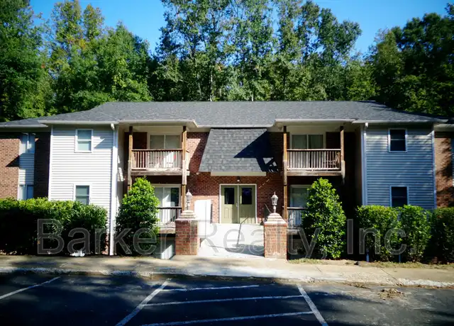 Property at 203 E Ransom St, Fuquay Varina, NC, 27526, 2 beds, 1 bath, [object Object]