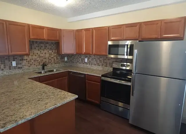 Photo of 1416 E State St, Rockford, IL 61104