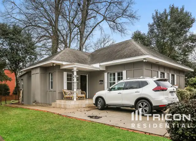 Property at 2001 Kenilworth Ave, Charlotte, NC, 28203, 3 beds, 2 baths, [object Object]