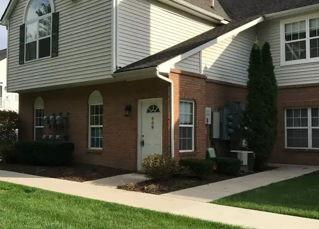 Property at 668 Olde English Cir #38, Howell, MI, 48855, 2 beds, 2 baths, [object Object]