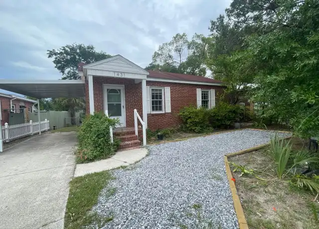 Property at 1431 W 11th St, Panama City, FL, 32401, 3 beds, 2 baths, [object Object]