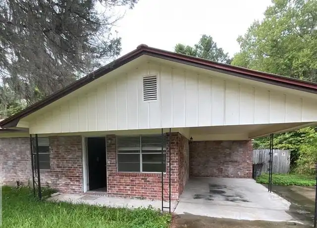 Property at 820 Kelly Dr, Hinesville, GA, 31313, 3 beds, 2 baths, [object Object]