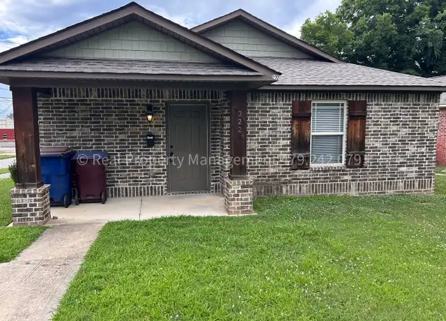 Property at 322 S 12th St, Fort Smith, AR, 72901, 2 beds, 2 baths, [object Object]
