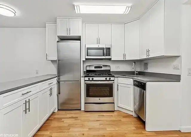 Property at 355 S End Ave Unit 31P, New York, NY, 10280, 0 beds, 1 bath, [object Object]