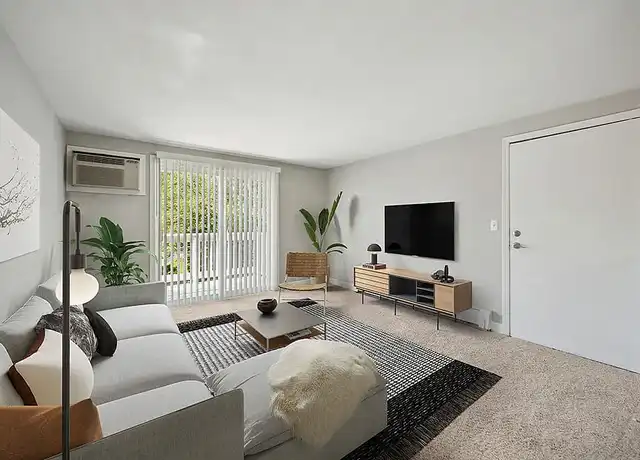 Property at Middlesex Crossing - 158 Concord Rd, Billerica, MA, 01821, 1-2 bed, 1 bath, [object Object]
