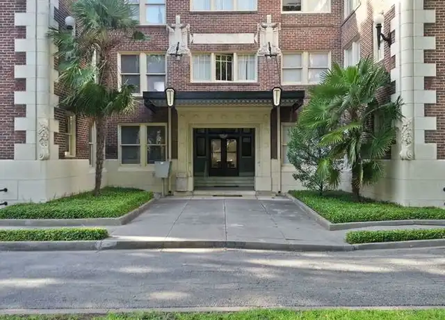 Property at 110 Auditorium Cir Unit 31, San Antonio, TX, 78205, 1 bed, 1 bath, [object Object]