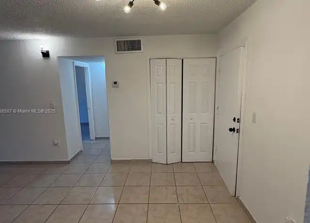 Property at 666 W 81st St #111, Hialeah, FL, 33014, 1 bed, 1 bath, [object Object]