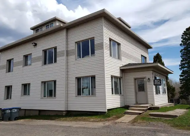 Property at 307 W Central Entrance Unit 4, Duluth, MN, 55811, 1 bed, 1 bath, [object Object]