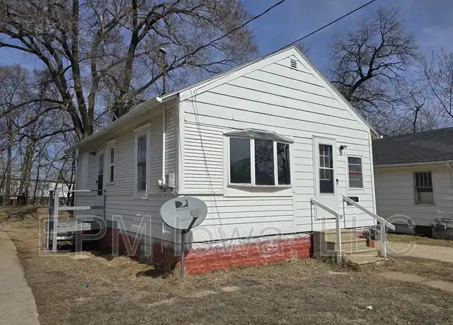 Property at 516 Maynard Ave, Waterloo, IA, 50701, 1 bed, 1 bath, [object Object]