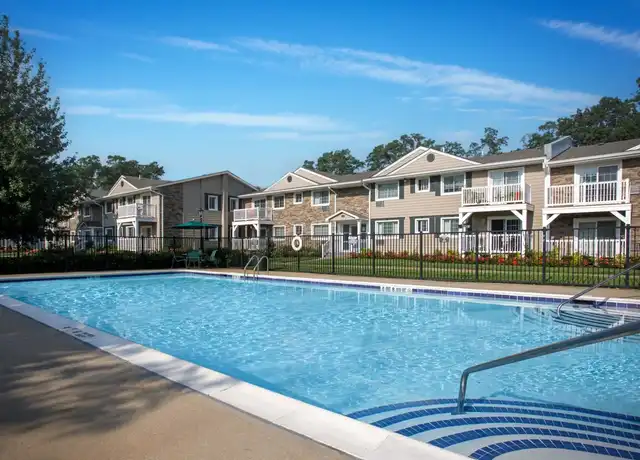 Property at 28 Williams Blvd Unit 28-1H, Lake Grove, NY, 11755, 1 bed, 1 bath, [object Object]