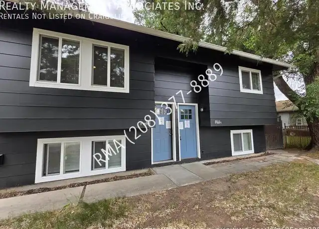 Property at 3033 W Malad St Unit 1/2, Boise, ID, 83705, 2 beds, 1 bath, [object Object]