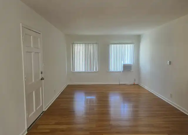 Property at 520 E Lomita Ave Unit 10, Glendale, CA, 91205, 1 bed, 1 bath, [object Object]