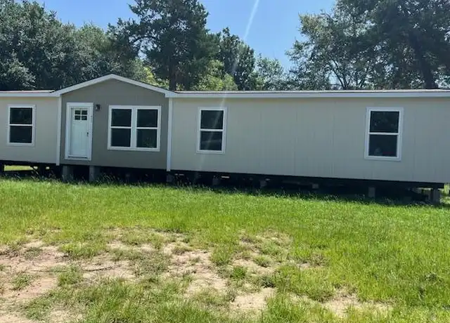 Property at 640 Kevin St, Mineola, TX, 75773, 3 beds, 2 baths, [object Object]