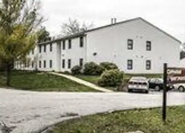 Property at 1490 W Elm Rd Unit 24, Radcliff, KY, 40160, 2 beds, 1 bath, [object Object]