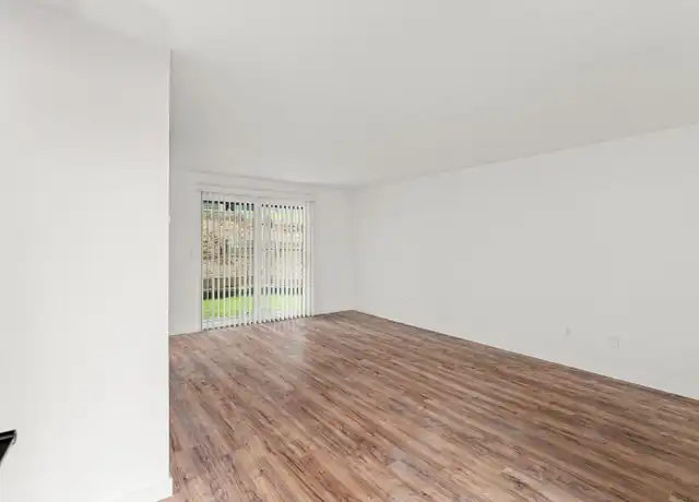 Property at 807 E Park Ave Unit 19, Montesano, WA, 98563, 2 beds, 1 bath, [object Object]
