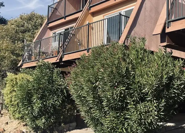 Property at 20 Luna Ln #5, San Anselmo, CA, 94960, 1 bed, 1 bath, [object Object]
