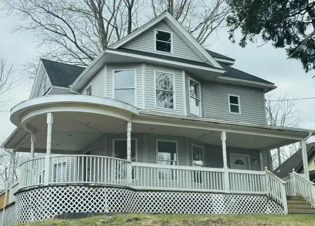 Property at 20 Park Ave, Highland Mills, NY, 10930, 3 beds, 1.5 baths, [object Object]