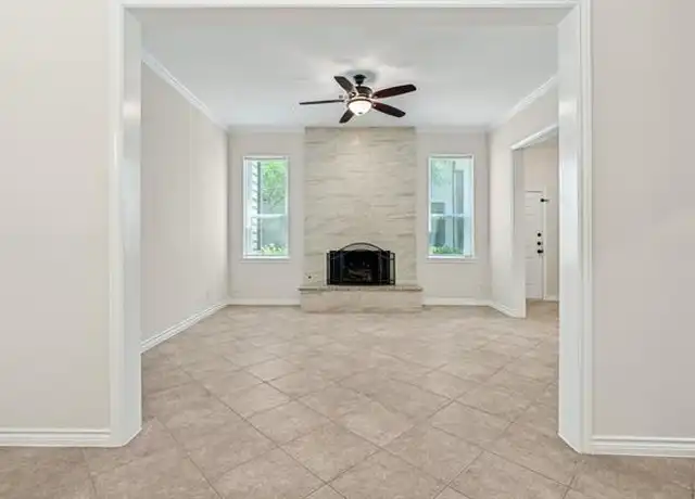 Property at 1101 N Locust St #6, Denton, TX, 76201, 2 beds, 2.5 baths, [object Object]