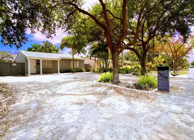 Property at 1624 NW 5th Ave, Fort Lauderdale, FL, 33311, 3 beds, 1 bath, [object Object]