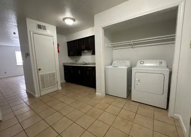 Property at 1019 Talbot Ave Unit D, Thibodaux, LA, 70301, 2 beds, 1.5 baths, [object Object]