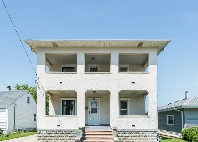 Property at 121 Davis Ave Unit 2, Rockdale, IL, 60436, 3 beds, 1 bath, [object Object]