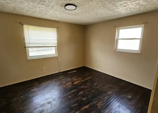 Property at 1109 15th St NW Unit 0, Canton, OH, 44703, 2 beds, 1.5 baths, [object Object]
