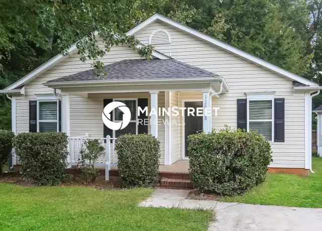 Property at 12018 Stewarts Crossing Dr, Charlotte, NC, 28215, 3 beds, 2 baths, [object Object]