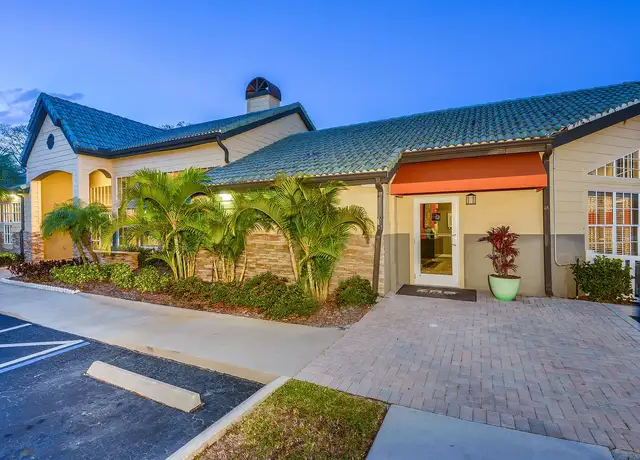 Photo of 3021 State Road 590, Clearwater, FL 33759