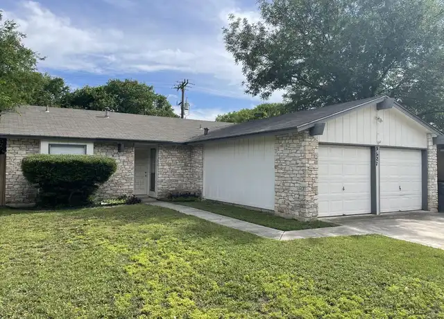 Property at 9627 Timber Path, San Antonio, TX, 78250, 3 beds, 2 baths, [object Object]