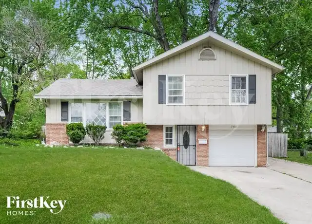 Property at 7908 E 92nd St, Kansas City, MO, 64138, 3 beds, 1 bath, [object Object]
