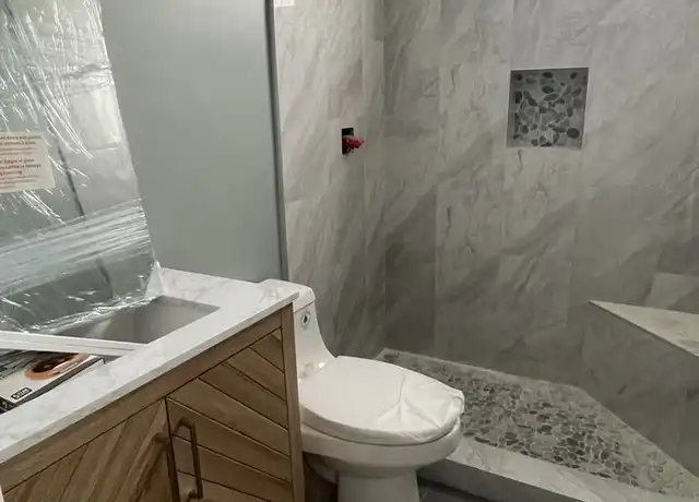 Property at 415 N Mott St Unit 4, Los Angeles, CA, 90033, 2 beds, 1 bath, [object Object]