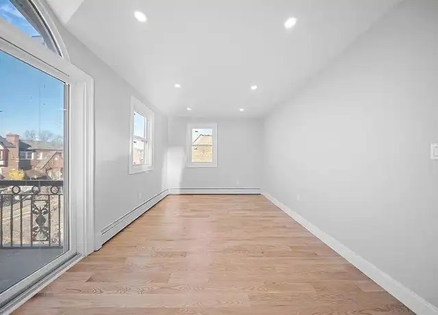 Property at 170-6 Foch Blvd Unit 2, Jamaica, NY, 11434, 3 beds, 1 bath, [object Object]
