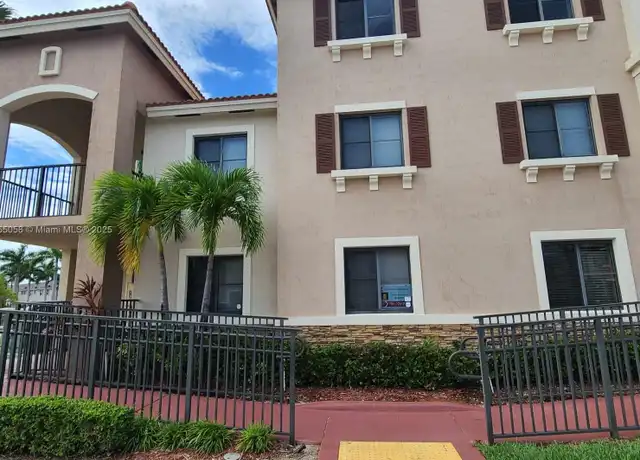Property at 22551 SW 88th Pl Unit 101-1, Cutler Bay, FL, 33190, 3 beds, 2 baths, [object Object]