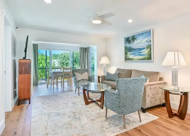 Property at 250 7th Ave S #301, Naples, FL, 34102, 2 beds, 2 baths, [object Object]
