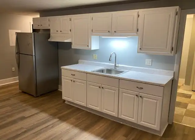 Property at 23 Main St Unit 7, Goffstown, NH, 03045, 2 beds, 1 bath, [object Object]