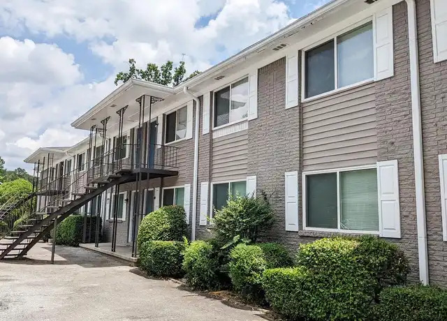 Property at Somerset Apartments - 3445 Almand Dr, Atlanta, GA, 30337, 1-3 bed, 1-2 bath, [object Object]