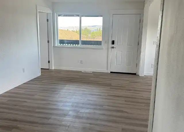 Property at 300 Park Ave Unit c, Granby, CO, 80446, 3 beds, 2 baths, [object Object]