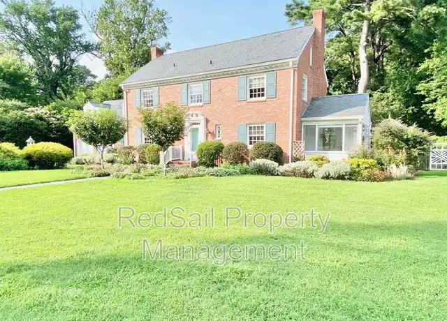 Property at 906 River Rd, Newport News, VA, 23601, 4 beds, 3.5 baths, [object Object]
