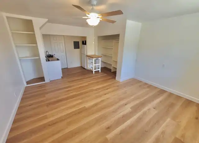 Property at 1550 Encino Dr, Escondido, CA, 92025, 0 beds, 1 bath, [object Object]