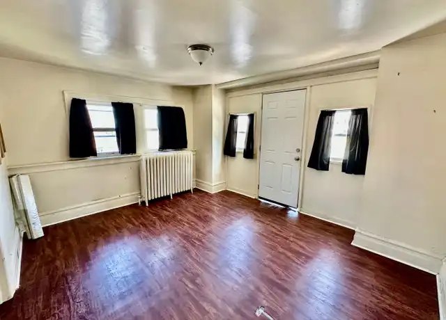 Property at 2510 S 5th St Unit 5, Allentown, PA, 18103, 1 bed, 1 bath, [object Object]