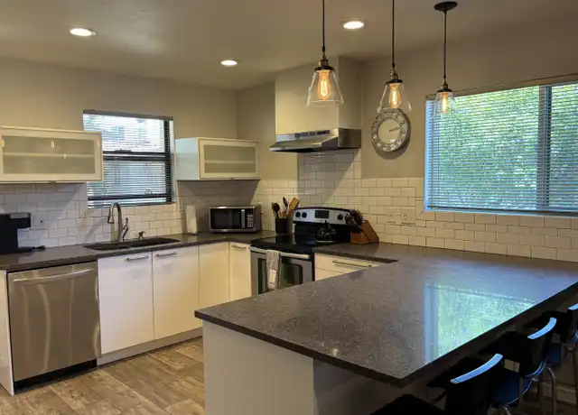 Property at 6721 E McDowell Rd Unit 318E, Scottsdale, AZ, 85257, 2 beds, 1 bath, [object Object]