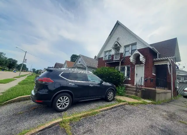 Property at 2416 Madison Ave Unit B, Granite City, IL, 62040, 2 beds, 1 bath, [object Object]