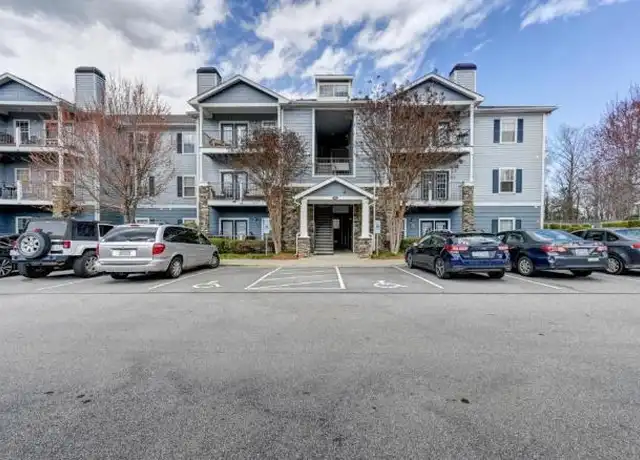 Property at 600 Vista Lake Dr, Candler, NC, 28715, 3 beds, 2 baths, [object Object]