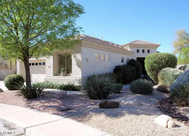 Property at 2730 S McClelland Pl, Chandler, AZ, 85286, 2 beds, 2.5 baths, [object Object]