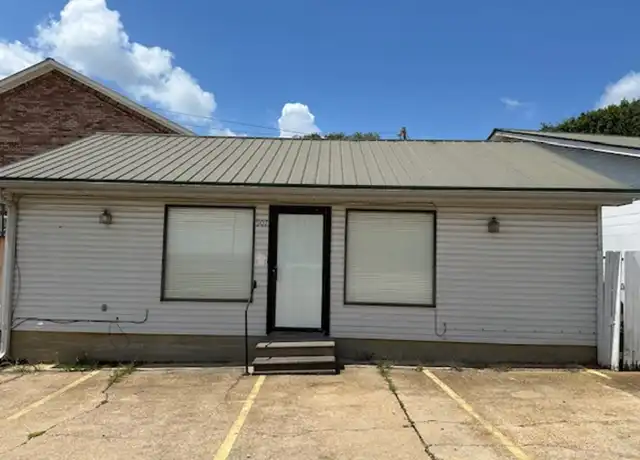 Property at 907 Palmetto Rd, Tupelo, MS, 38801, 2 beds, 1 bath, [object Object]