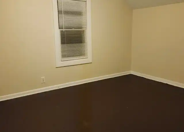 Property at 1409 8th St NW, Canton, OH, 44703, 3 beds, 1 bath, [object Object]