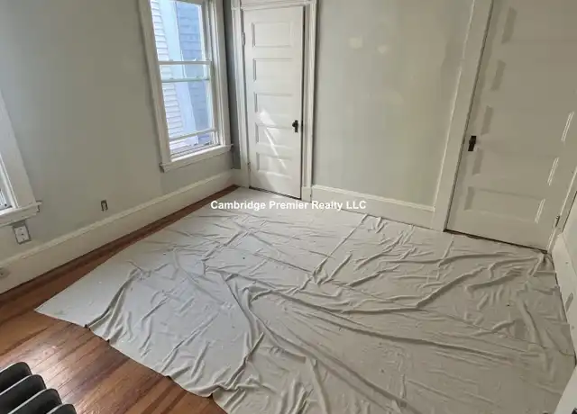 Property at 9 Pembroke St Unit 2, Somerville, MA, 02145, 2 beds, 1 bath, [object Object]
